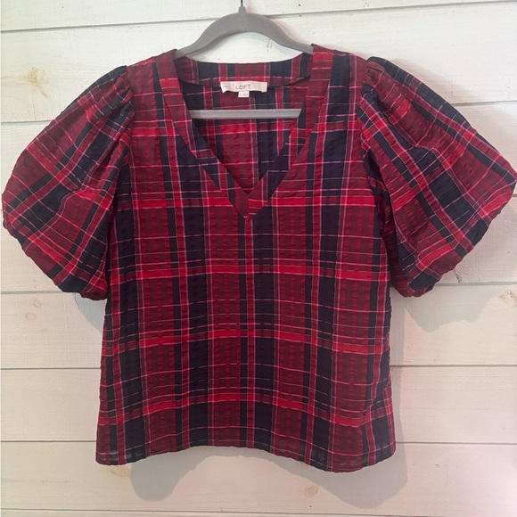 LOFT Red and Blue Flutter Sleeve Blouse - Picture 3 of 13